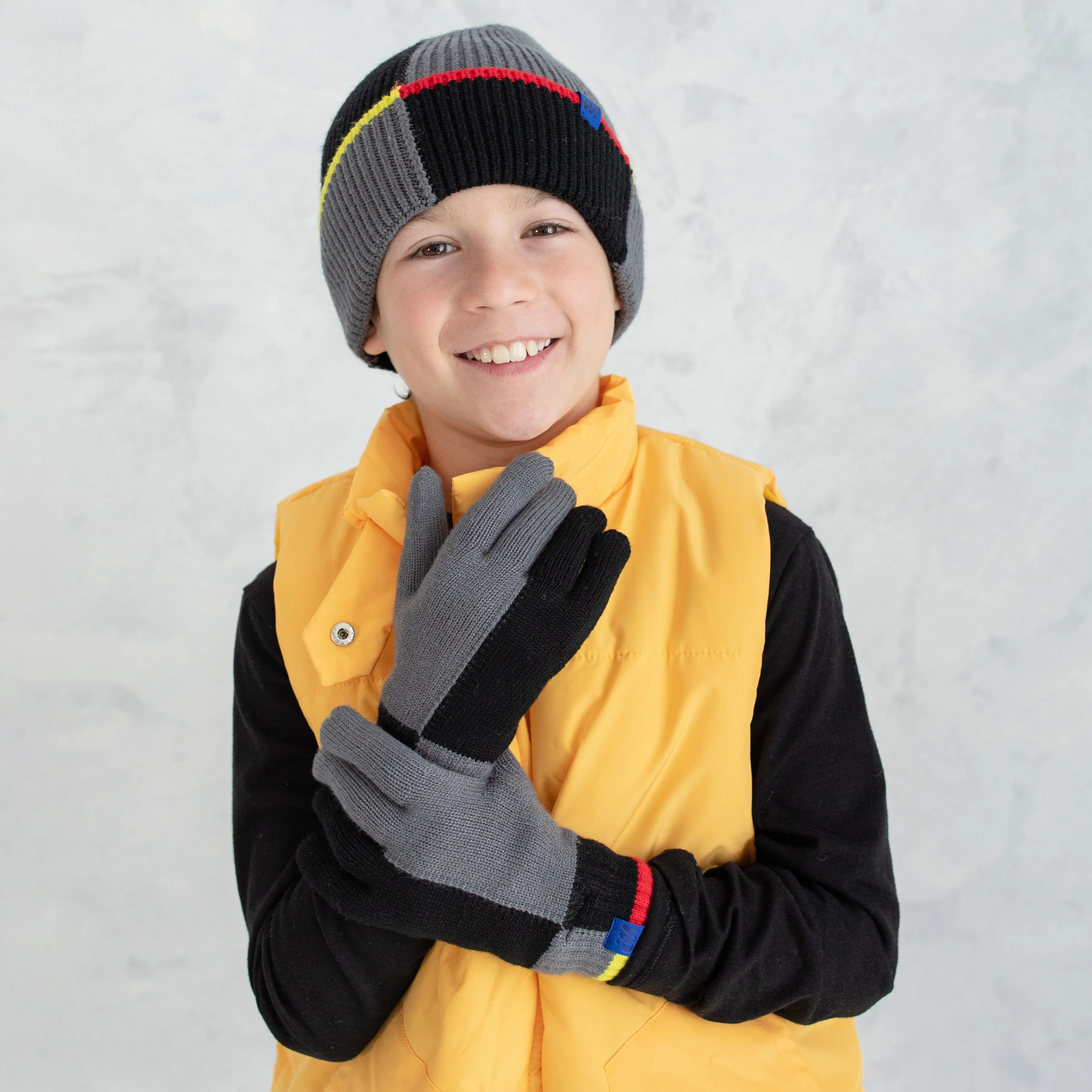 Boy's Grey Black Color Block Knit Gloves