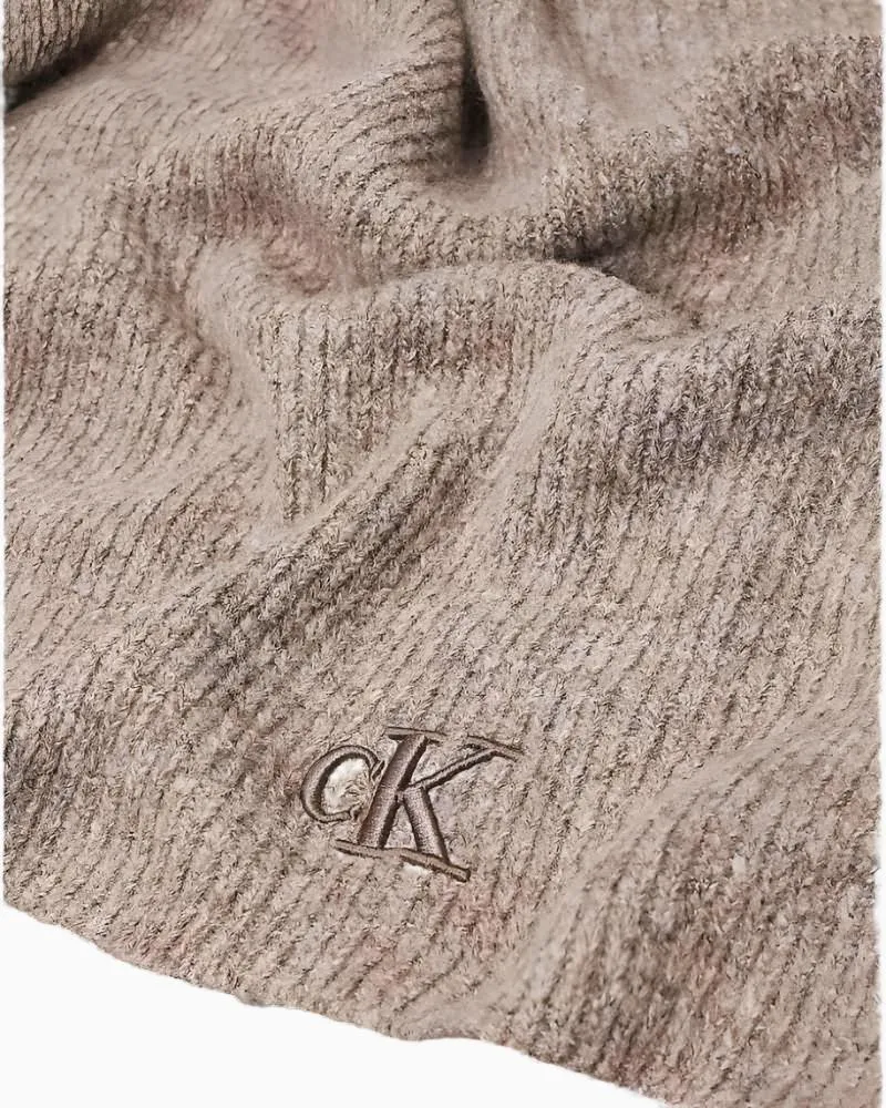 Calvin Klein - Thick Embroidery Scarf