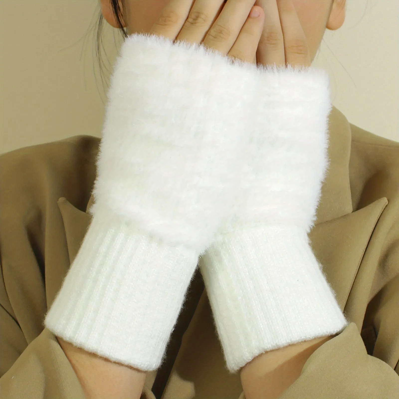 Chic Monochrome Half Finger Gloves for a Stylish Winter Look