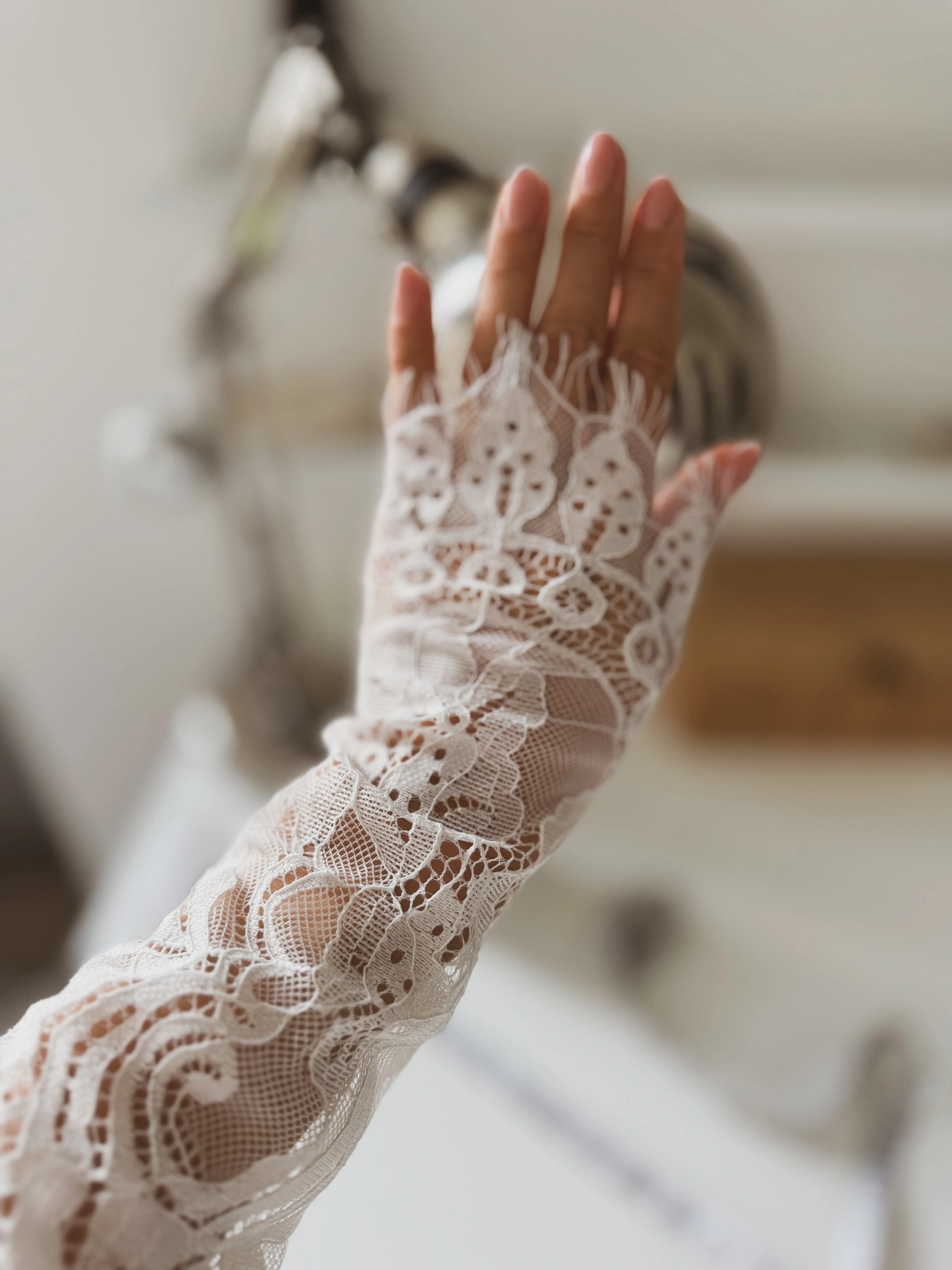 Detachable Lace Sleeves