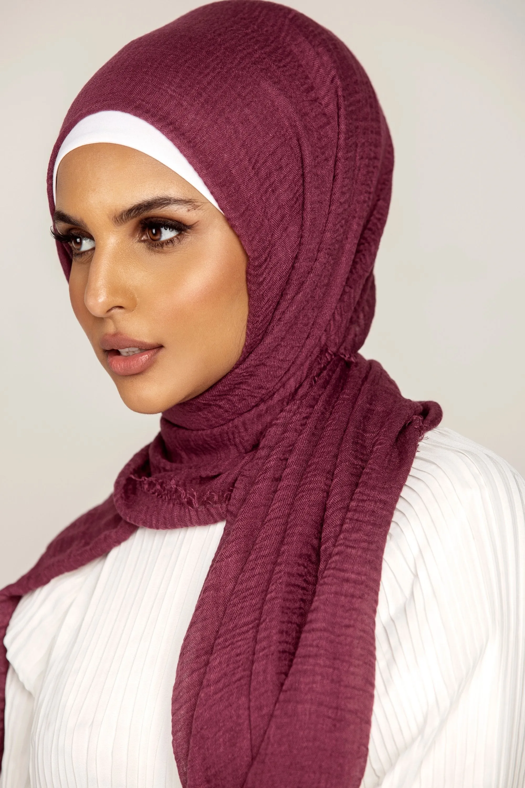 Everyday Crinkle Hijab - Boysenberry