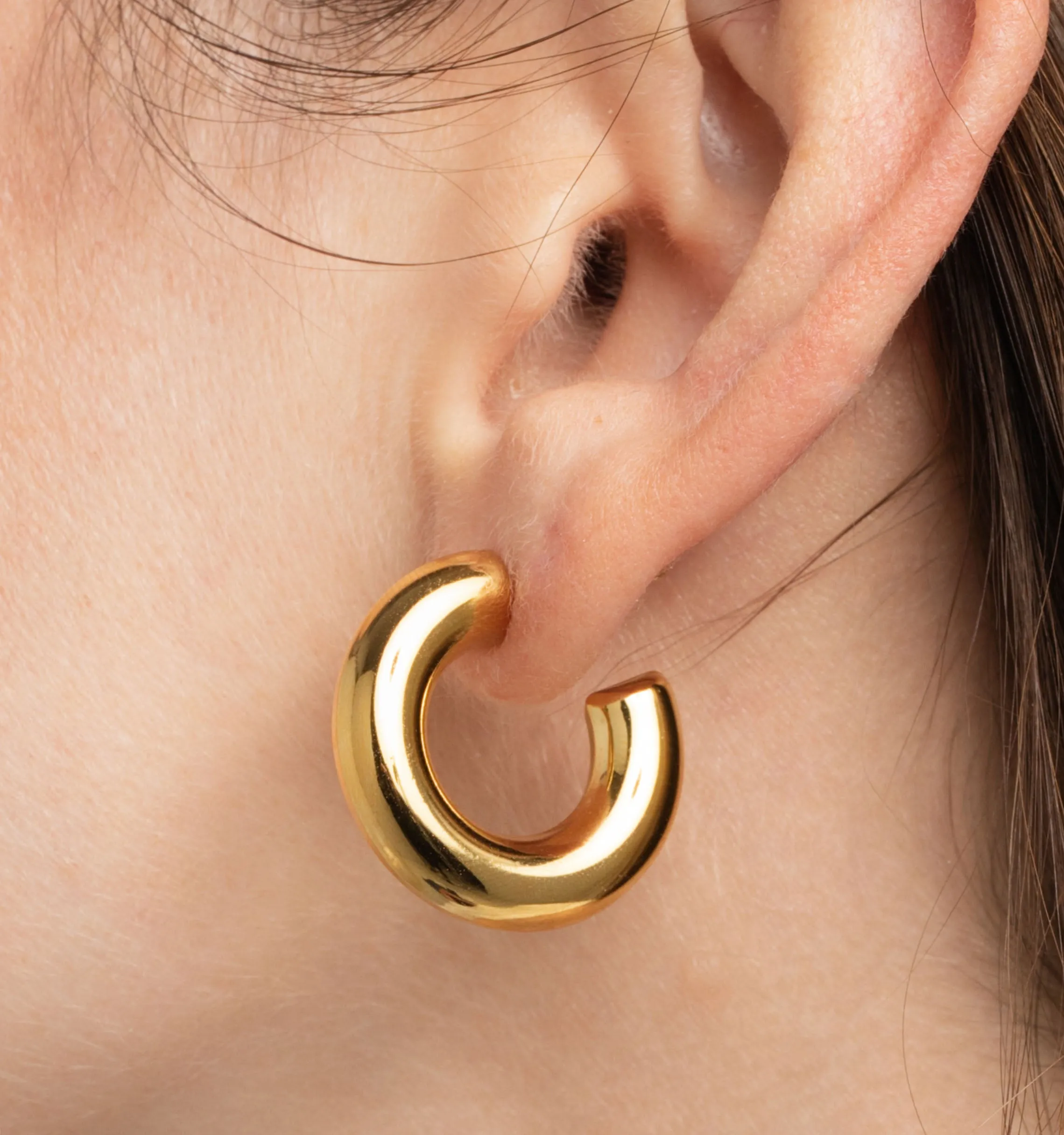 Gigi Chunky Round Hoops