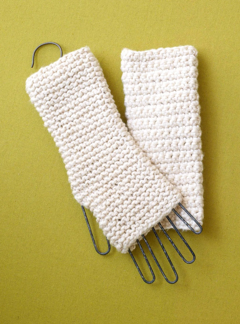 Learn to Knit Cuffs - Version 1