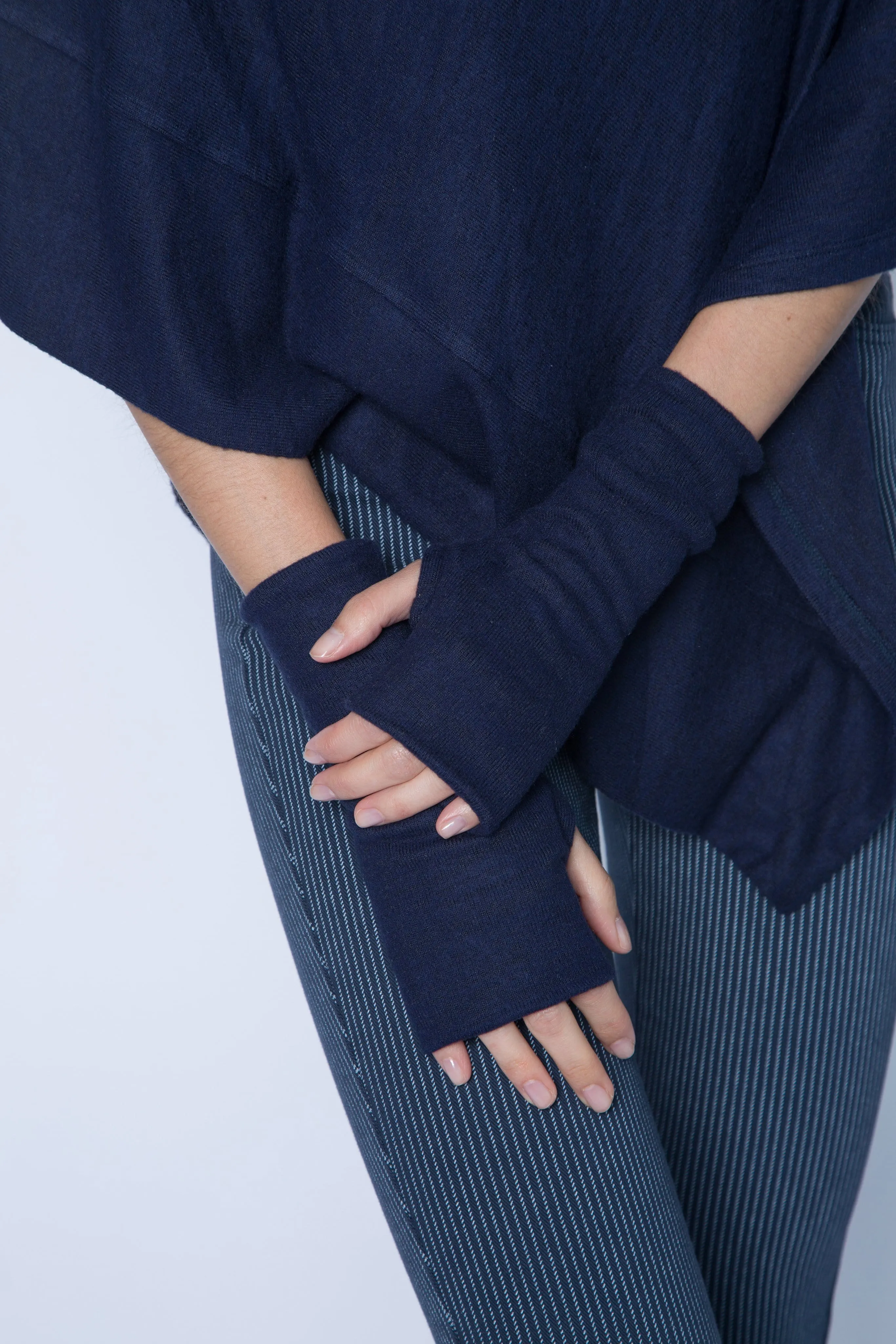 One Size Fingerless Gloves in Double Layer Ultra Soft Cashmere Feel Sweater Jersey