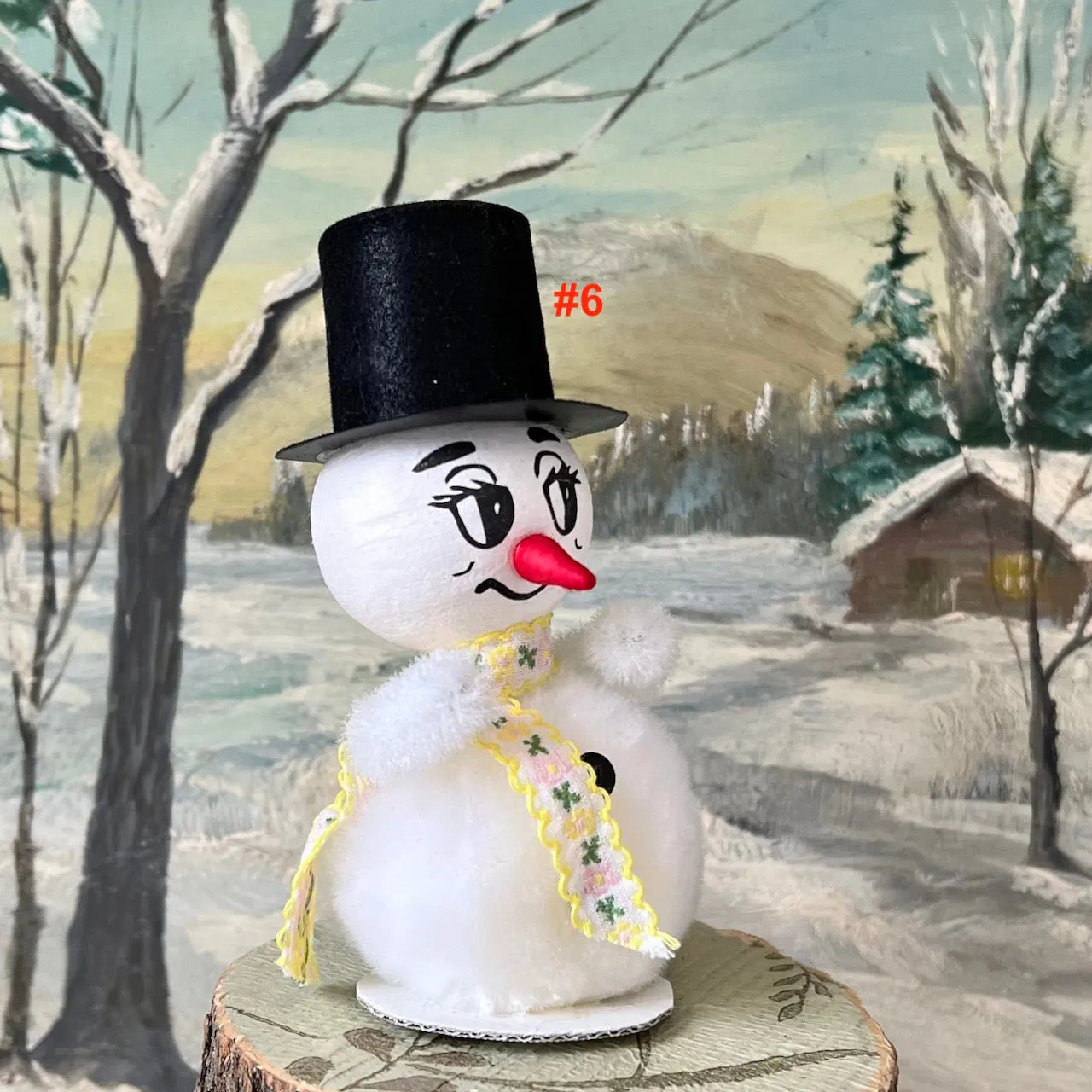 Pom Pom Snowman in Top Hat