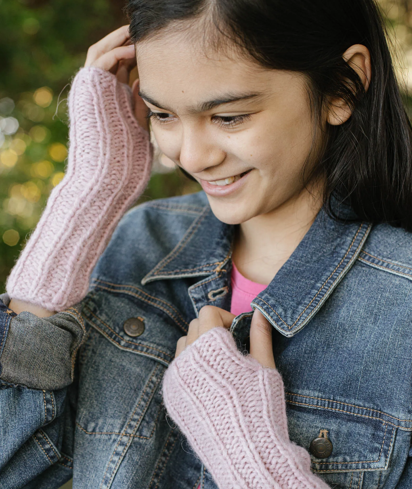 Reversible Knitting Mitts Using Rowan Brushed Fleece